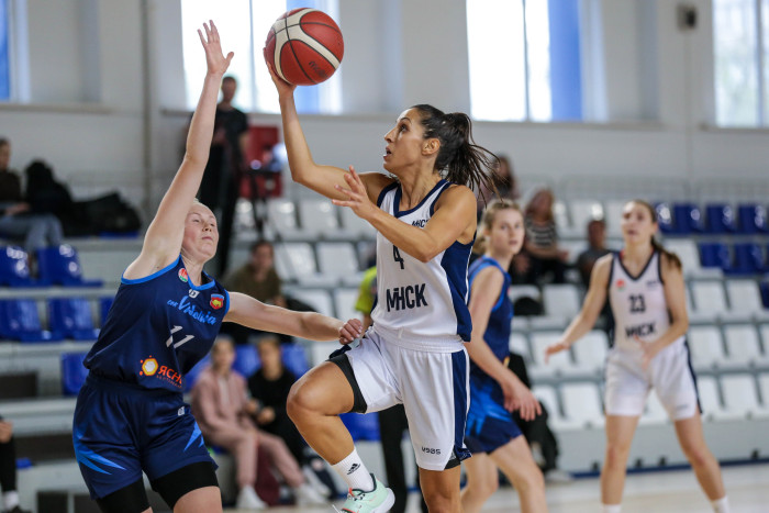 Победа женской команды в первом матче чемпионата Беларуси сезона 2022/23